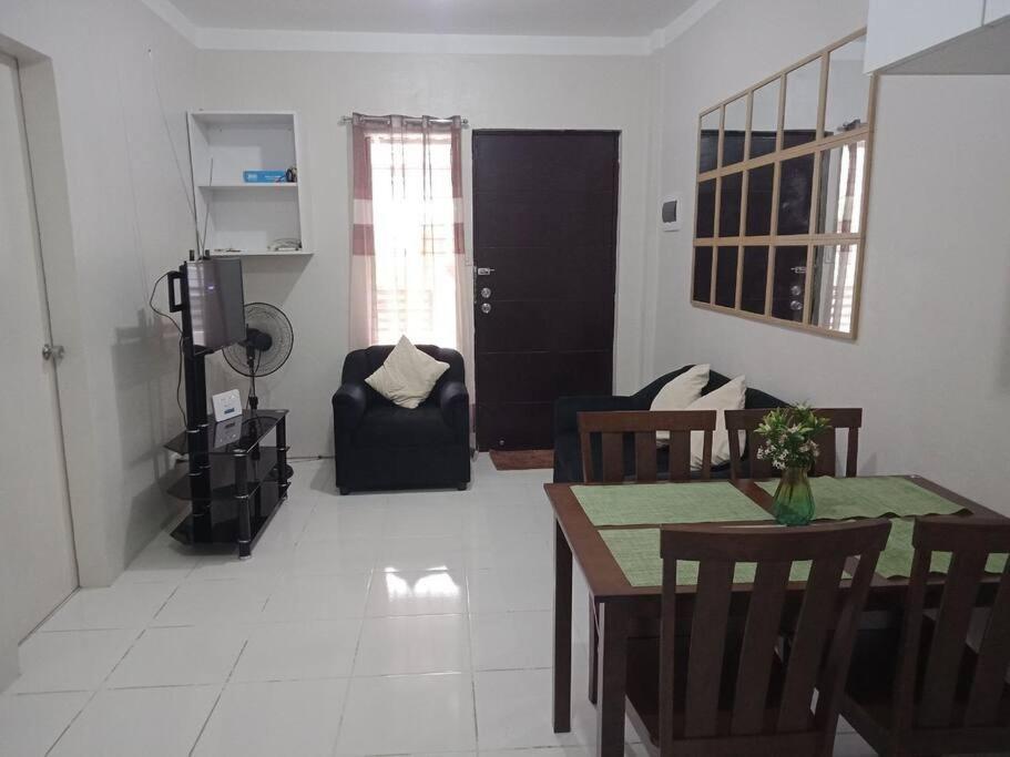 Comfy Bungalow Near Ateneo De Cebu Мандауэ Экстерьер фото